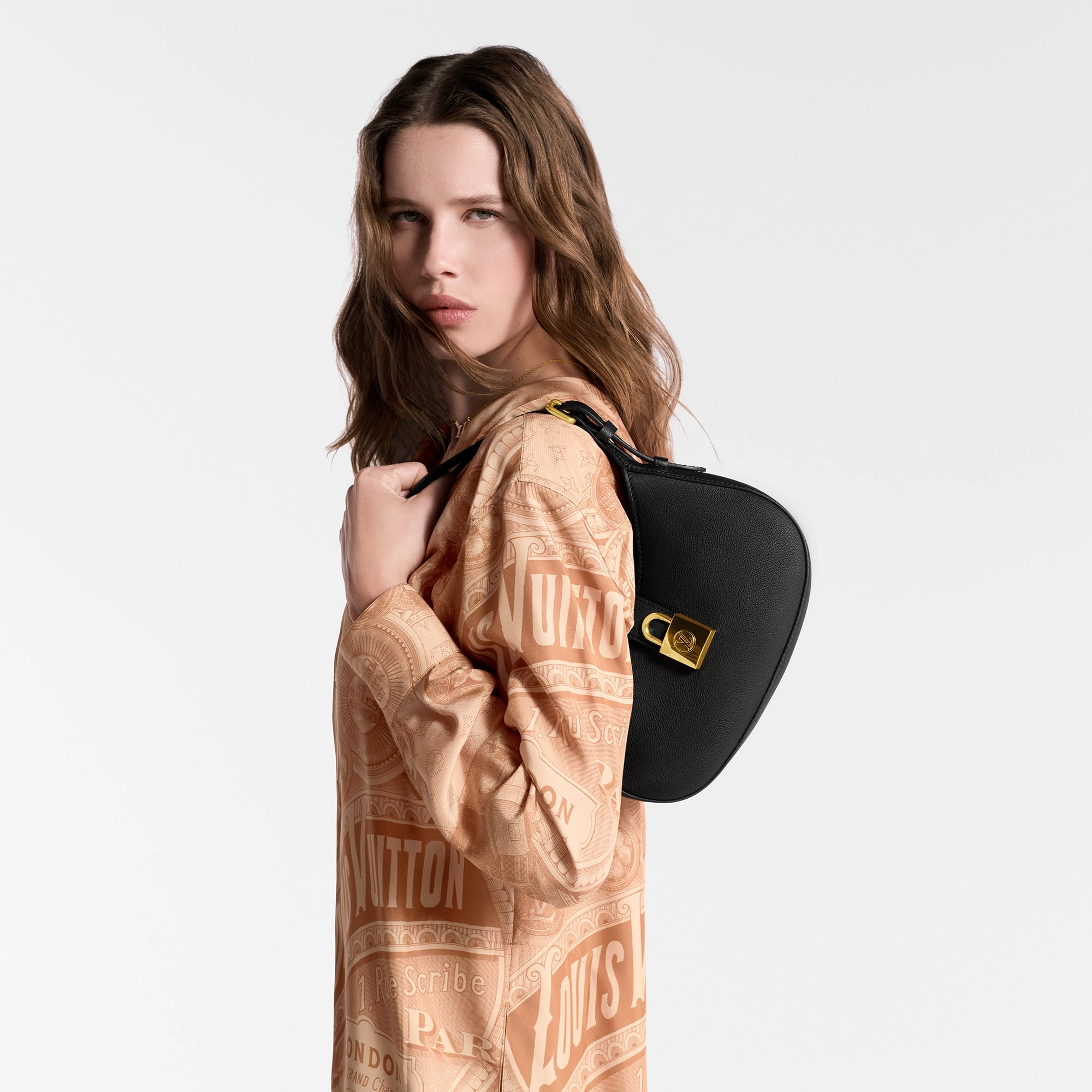 ルイ・ヴィトン「Louis Vuitton」ローキーショルダーバッグ