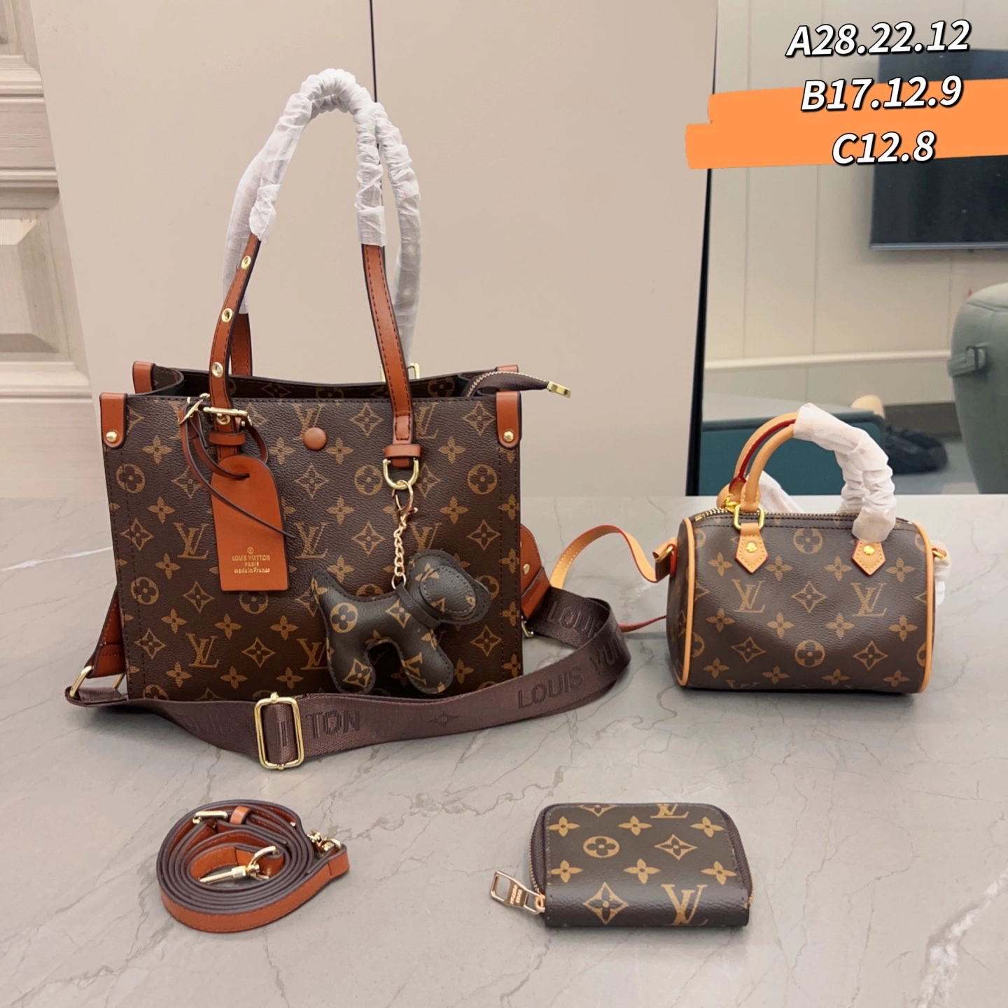 「ルイ・ヴィトン」LOUIS VUITTON モノグラム トートバッグ+ミニボストンバッグ+コインケース+チャーム 4 点セット 限定セール 大人気販売中