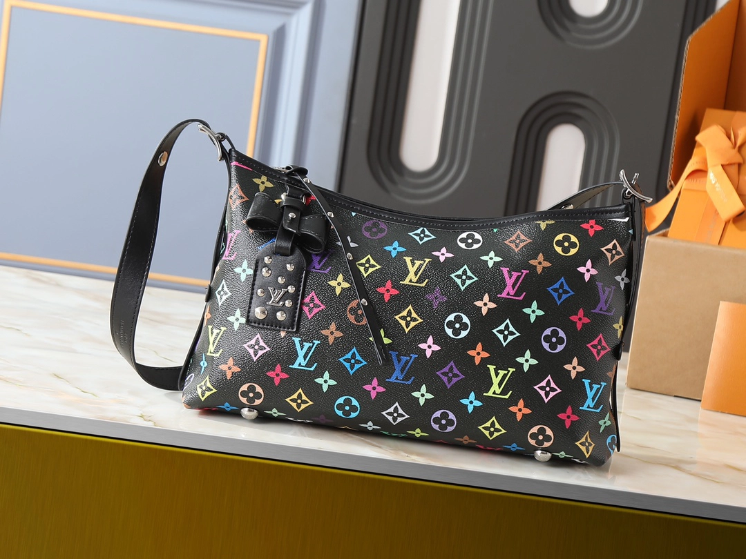 ルイ・ヴィトン LV x TM キャリーオール イーストウエスト バッグ「CarryAll Bag」