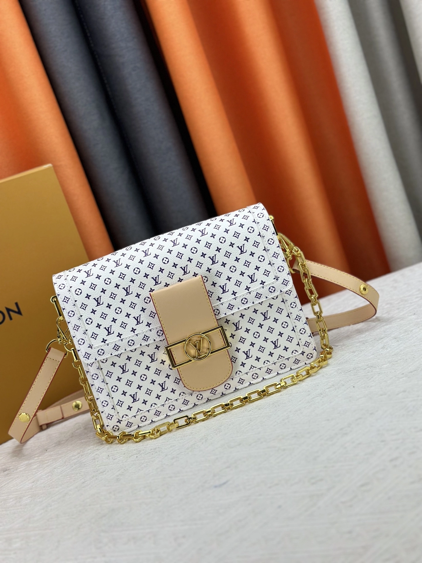 ルイ・ヴィトン LV x TM ドーフィーヌ・ソフト GM バッグ「Dauphine Bag」